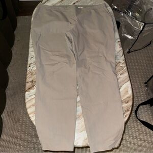 Lafayette 148 New York Men's Khaki Chinos